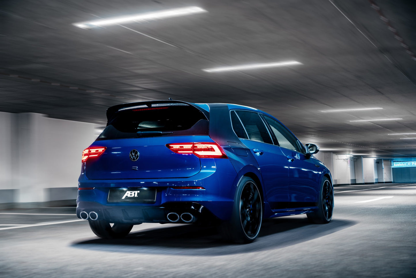 VW GOLF 8 R